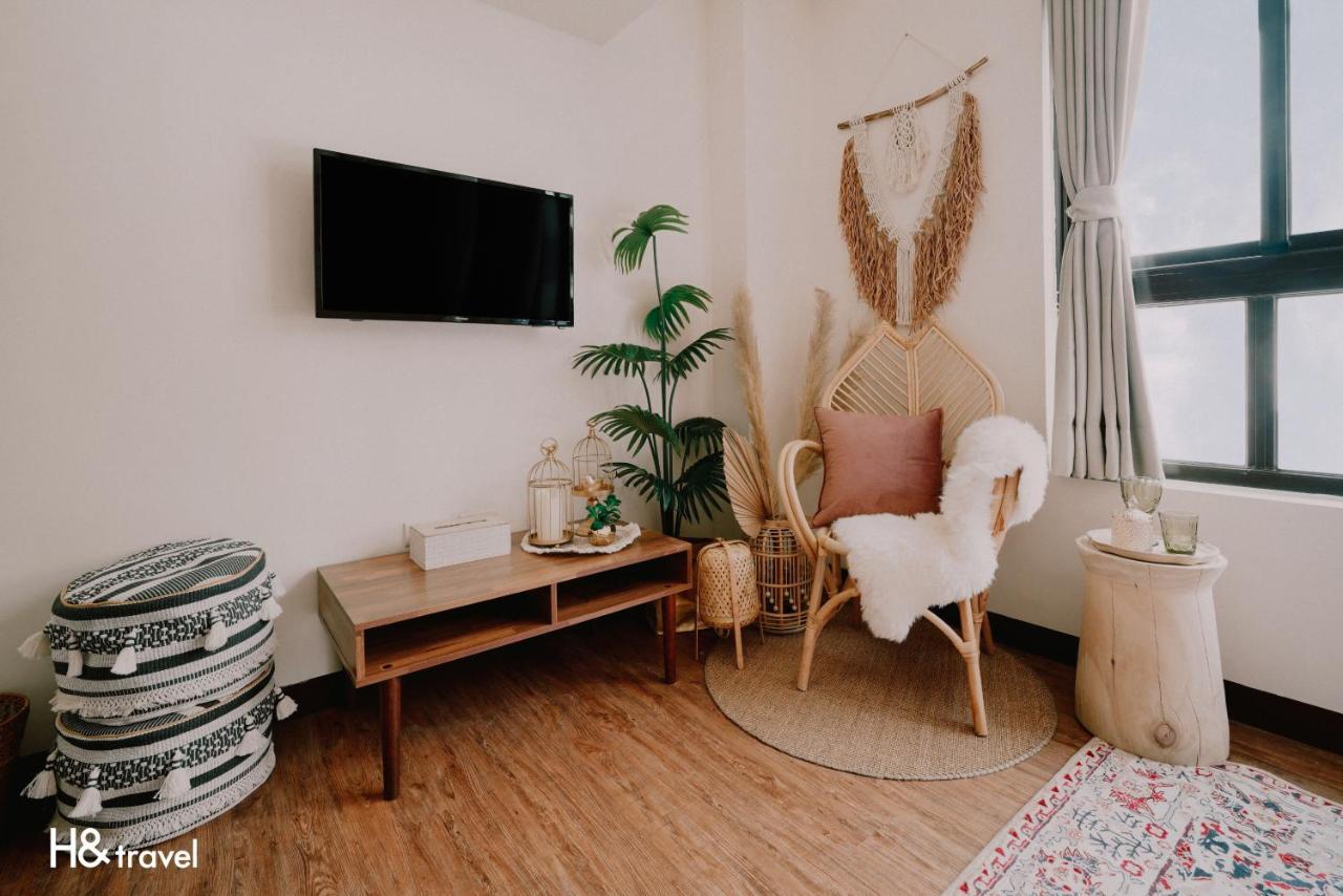 Tainan Sleepie Inn Экстерьер фото